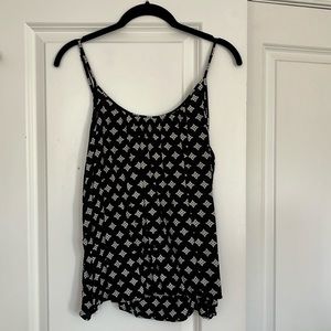 Gap Black and White Pattern Tank Top